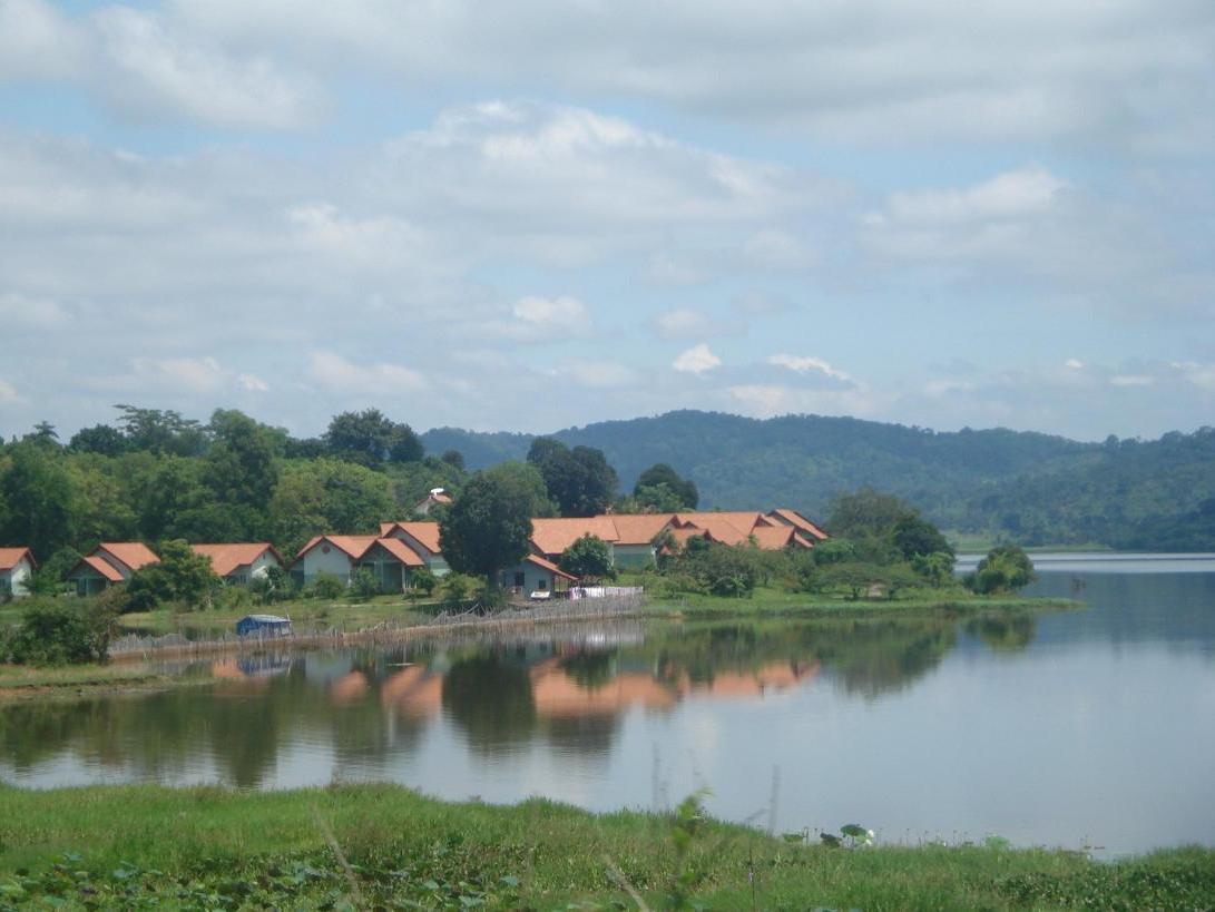 Lak Resort Buon Ma Thuot Exterior foto